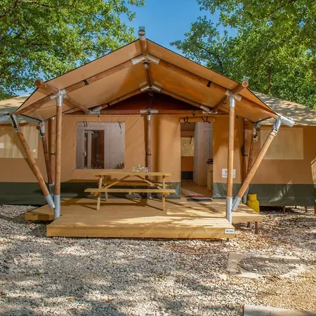 Glamping Tents - Camping Mon Perin Vacanceselect * Bale