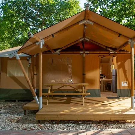Campsite Glamping Tents - Camping Mon Perin Vacanceselect *